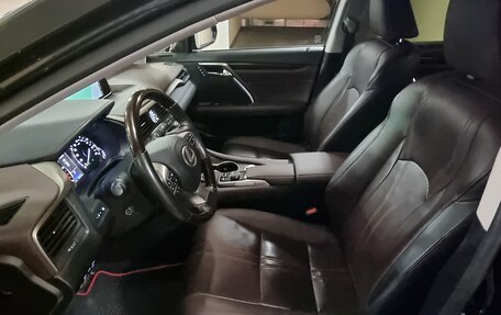 Lexus RX IV рестайлинг, 2019 год, 5 600 000 рублей, 4 фотография