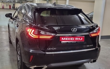 Lexus RX IV рестайлинг, 2019 год, 5 600 000 рублей, 2 фотография
