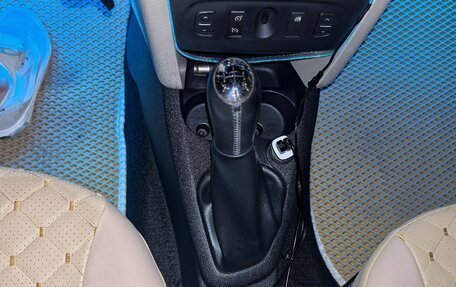 Renault Logan II, 2015 год, 600 000 рублей, 6 фотография