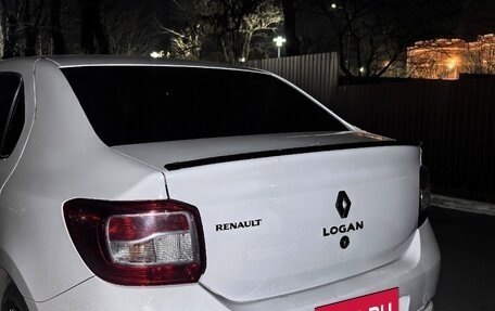 Renault Logan II, 2015 год, 600 000 рублей, 12 фотография