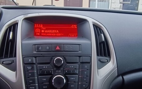 Opel Astra J, 2012 год, 840 000 рублей, 8 фотография