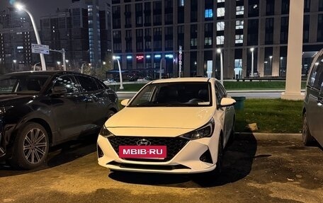 Hyundai Solaris II рестайлинг, 2022 год, 1 550 000 рублей, 3 фотография