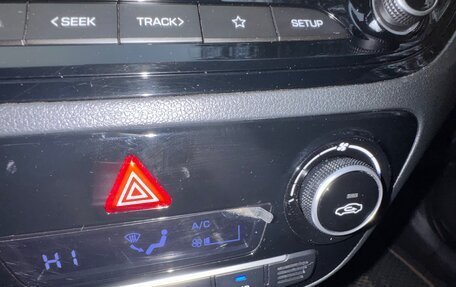 Hyundai Solaris II рестайлинг, 2022 год, 1 550 000 рублей, 12 фотография