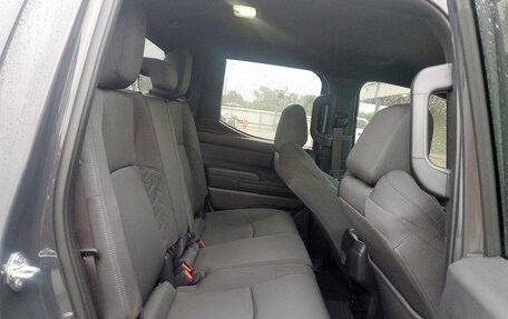 Toyota Tacoma, 2025 год, 6 200 000 рублей, 11 фотография