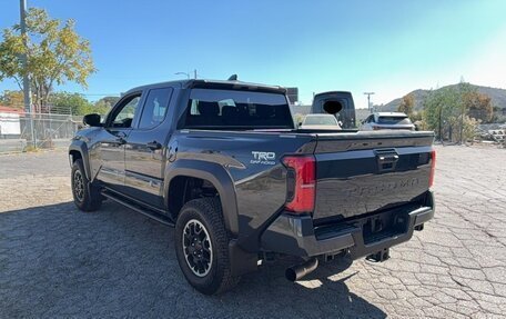 Toyota Tacoma, 2025 год, 6 190 000 рублей, 9 фотография