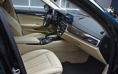 BMW 5 серия, 2018 год, 3 200 000 рублей, 16 фотография