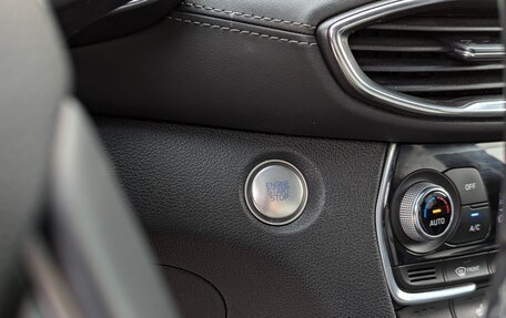 Hyundai Santa Fe IV, 2018 год, 2 400 000 рублей, 22 фотография