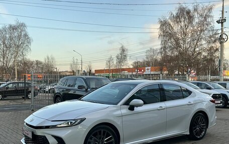 Toyota Camry, 2025 год, 4 690 000 рублей, 2 фотография