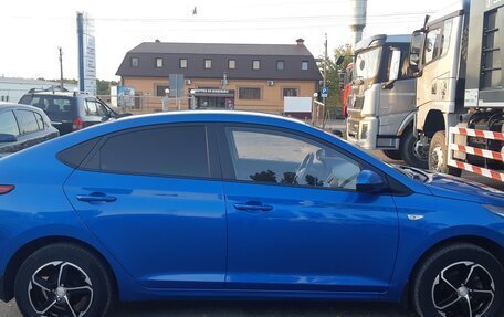 Hyundai Solaris II рестайлинг, 2017 год, 1 248 000 рублей, 8 фотография