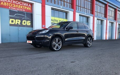 Porsche Cayenne III, 2010 год, 1 990 000 рублей, 2 фотография