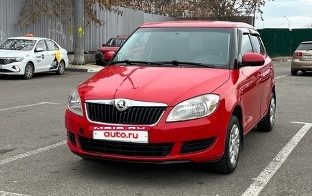 Skoda Fabia II, 2013 год, 460 000 рублей, 2 фотография