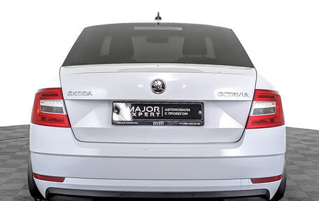 Skoda Octavia, 2018 год, 1 585 000 рублей, 6 фотография