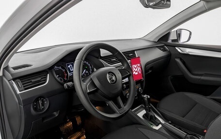 Skoda Octavia, 2018 год, 1 585 000 рублей, 16 фотография