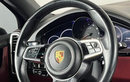 Porsche Cayenne III, 2019 год, 7 553 325 рублей, 16 фотография