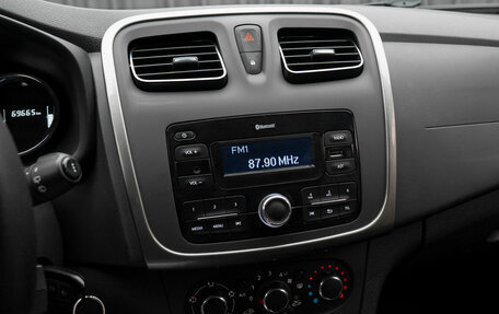 Renault Sandero II рестайлинг, 2019 год, 1 220 000 рублей, 16 фотография