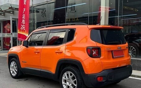 Jeep Renegade I рестайлинг, 2020 год, 1 488 000 рублей, 3 фотография