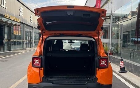 Jeep Renegade I рестайлинг, 2020 год, 1 488 000 рублей, 5 фотография