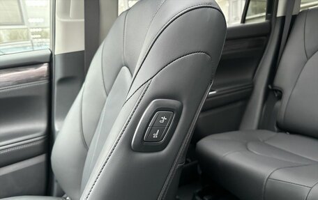 Toyota Highlander, 2025 год, 6 490 000 рублей, 19 фотография