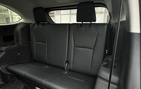 Toyota Highlander, 2025 год, 6 490 000 рублей, 23 фотография