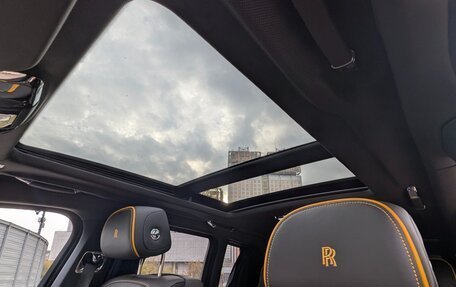 Rolls-Royce Cullinan, 2021 год, 43 000 000 рублей, 9 фотография