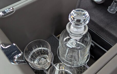 Rolls-Royce Cullinan, 2021 год, 43 000 000 рублей, 15 фотография