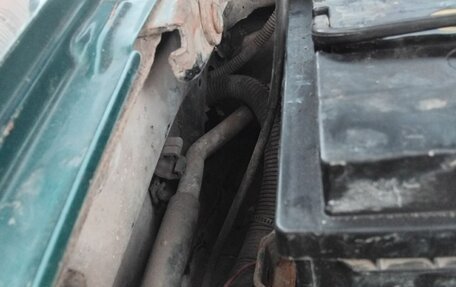 KIA Sportage IV рестайлинг, 2002 год, 220 000 рублей, 2 фотография