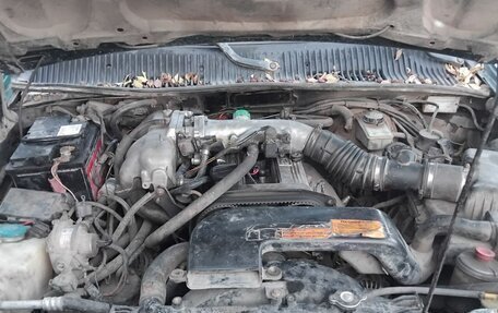 KIA Sportage IV рестайлинг, 2002 год, 220 000 рублей, 4 фотография