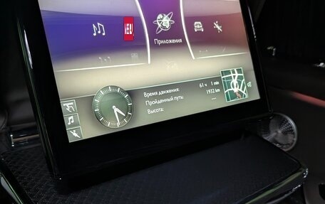 Rolls-Royce Cullinan, 2021 год, 43 000 000 рублей, 34 фотография