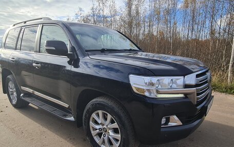 Toyota Land Cruiser 200, 2015 год, 5 250 000 рублей, 2 фотография