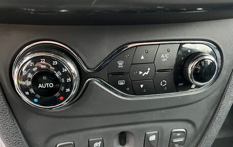 Renault Sandero II рестайлинг, 2017 год, 1 120 000 рублей, 18 фотография