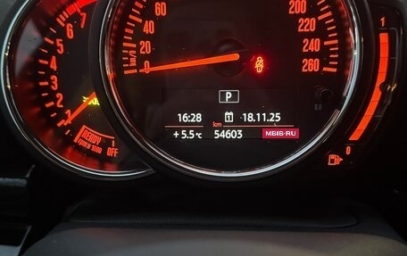 MINI Clubman, 2020 год, 2 400 000 рублей, 9 фотография