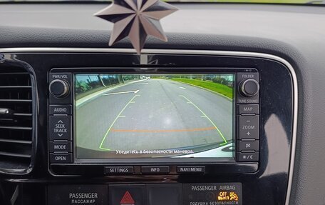 Mitsubishi Outlander III рестайлинг 3, 2013 год, 1 200 000 рублей, 11 фотография