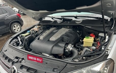 Volkswagen Touareg III, 2012 год, 2 200 000 рублей, 13 фотография