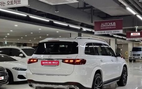 Mercedes-Benz GLS, 2024 год, 15 800 000 рублей, 4 фотография