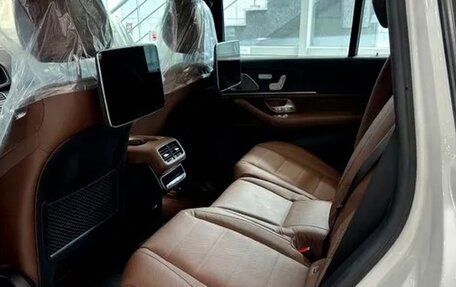 Mercedes-Benz GLS, 2024 год, 15 800 000 рублей, 10 фотография