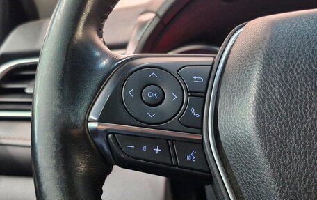 Toyota Camry, 2021 год, 2 895 000 рублей, 4 фотография