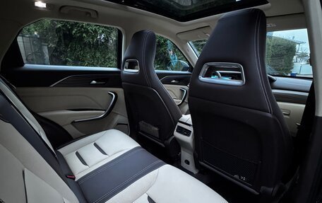 FAW Bestune T77, 2023 год, 1 600 000 рублей, 6 фотография