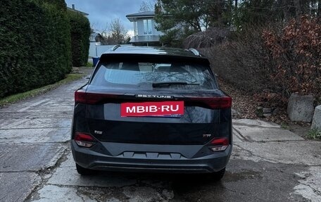 FAW Bestune T77, 2023 год, 1 600 000 рублей, 4 фотография