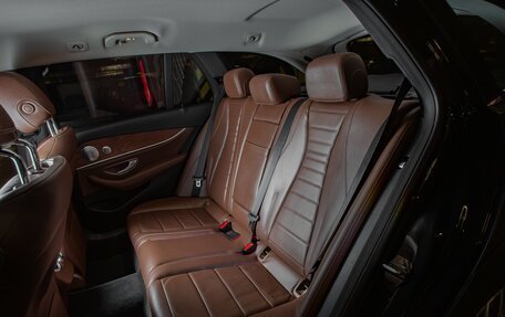 Mercedes-Benz E-Класс, 2018 год, 3 525 000 рублей, 13 фотография