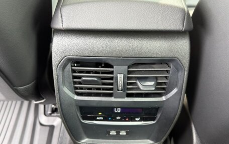 BMW 3 серия, 2025 год, 11 960 500 рублей, 16 фотография