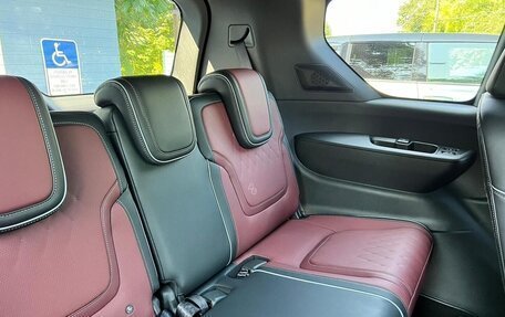 Infiniti QX80, 2025 год, 23 490 000 рублей, 11 фотография