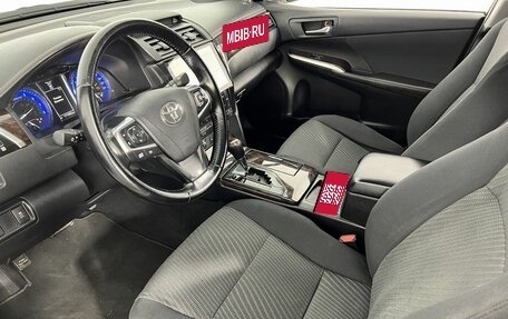 Toyota Camry, 2014 год, 1 990 000 рублей, 10 фотография