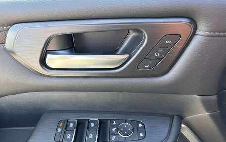 Nissan Armada, 2025 год, 180 724 рублей, 17 фотография