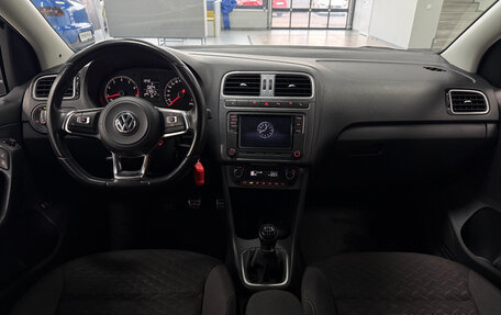 Volkswagen Polo VI (EU Market), 2018 год, 990 000 рублей, 9 фотография