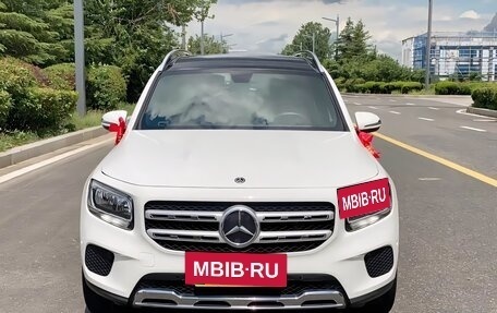 Mercedes-Benz GLB, 2022 год, 2 399 000 рублей, 2 фотография