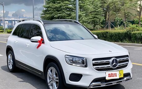 Mercedes-Benz GLB, 2022 год, 2 399 000 рублей, 4 фотография