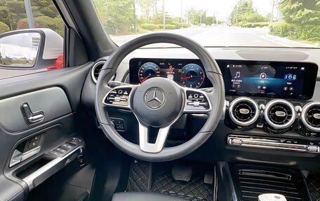 Mercedes-Benz GLB, 2022 год, 2 399 000 рублей, 14 фотография