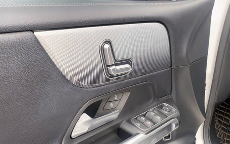 Mercedes-Benz GLB, 2022 год, 2 399 000 рублей, 19 фотография