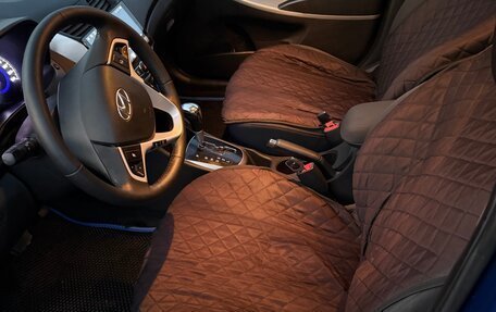 Hyundai Solaris II рестайлинг, 2012 год, 975 000 рублей, 18 фотография