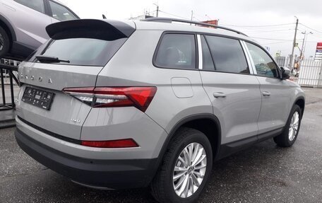 Skoda Kodiaq I, 2025 год, 4 770 000 рублей, 12 фотография